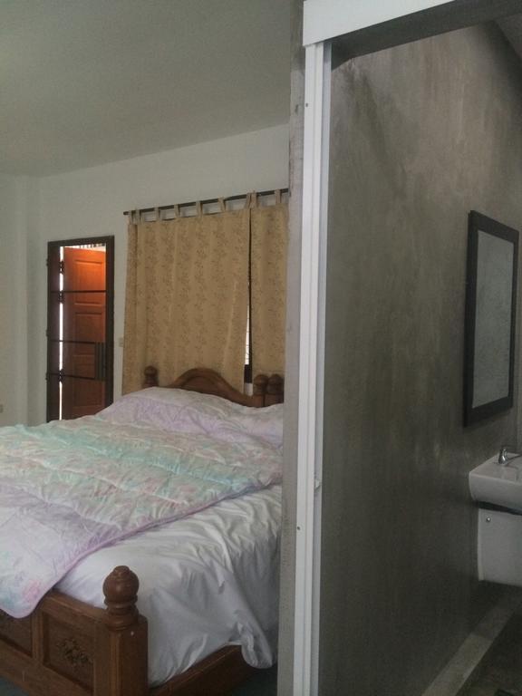 Hom Baan Chiang Mai Hotel Room photo